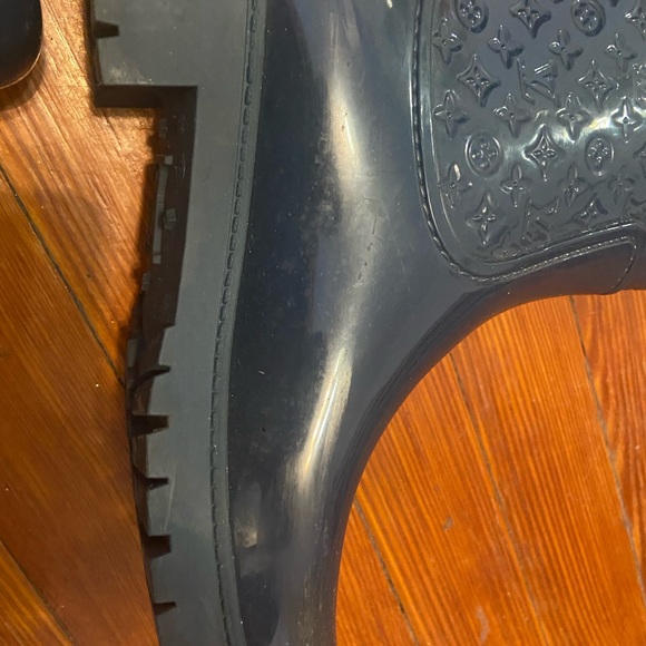 Authentic Louis Vuitton rain boots blue size 39 - Picture 2 of 3